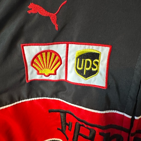 Formula 1 Ferrari Black and Red Racing Jacket - Picture 4 of 10